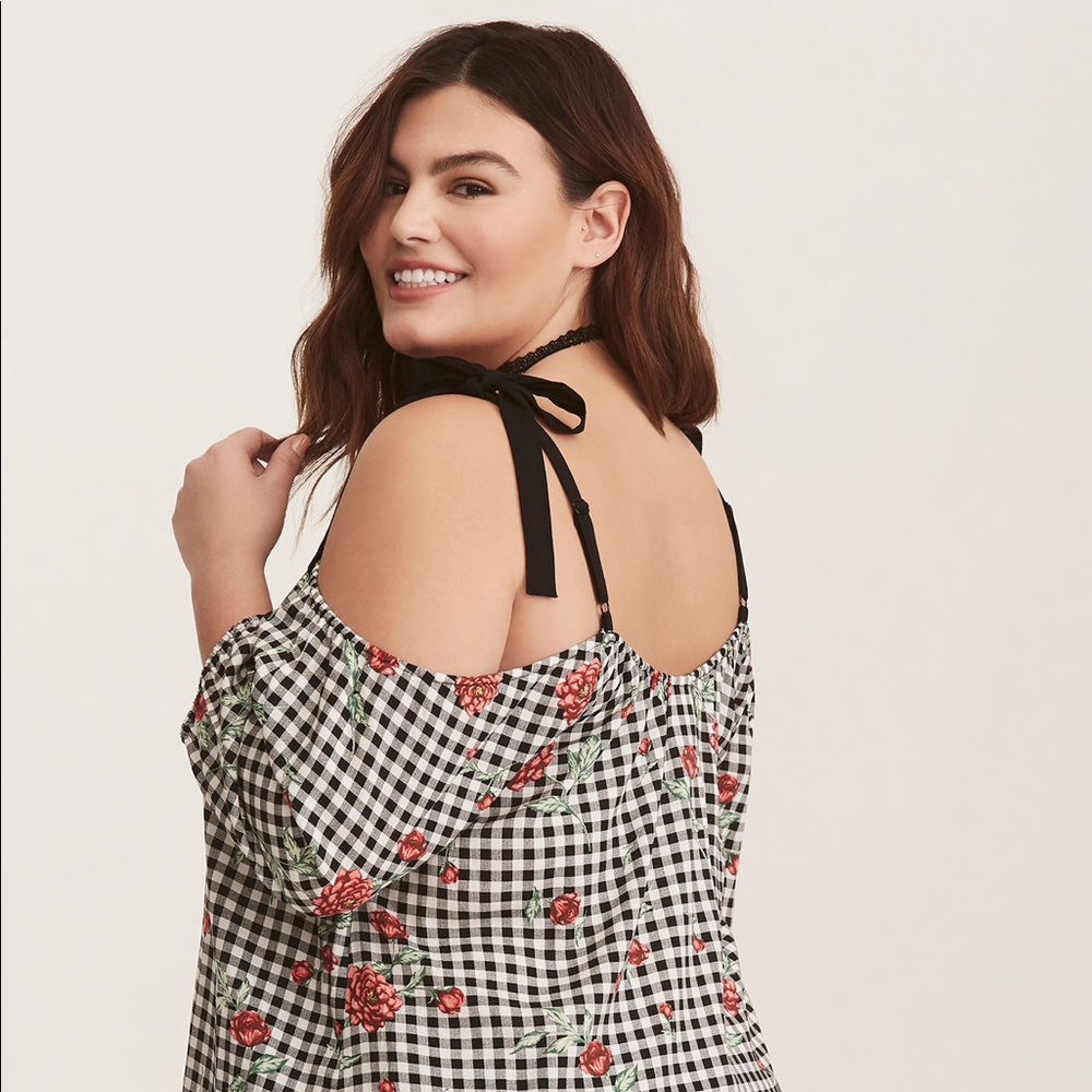 NWT Gingham & Floral Print Cold Shoulder Blouse - Picture 3 of 5